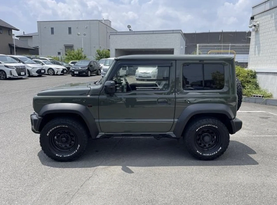 Suzuki Jimny, 2021г., полный привод, автомат