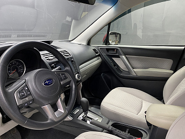 Subaru Forester, 2017г, полный привод, вариатор