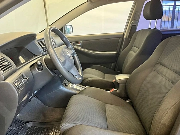Toyota Corolla, 2006г, передний привод, автомат