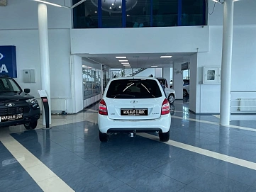 Lada (ВАЗ) Kalina, 2017г, передний привод, механика