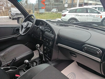 Chevrolet Niva, 2012г, полный привод, механика