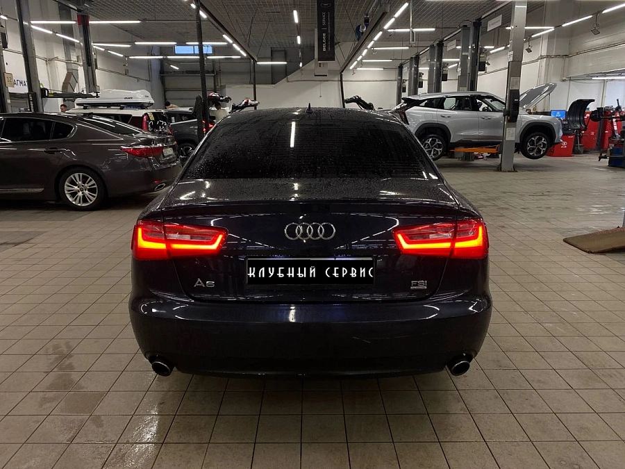 Audi A6, 2013г., полный привод, робот