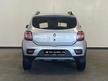 Renault Sandero, 2018г, передний привод, автомат