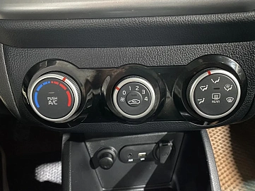 Kia Rio, 2017г., передний привод, механика