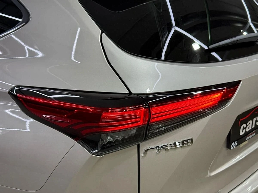 Toyota Highlander, 2025г., полный привод, автомат