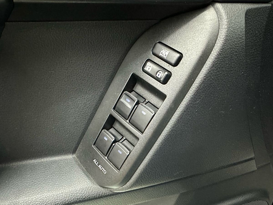 Toyota Land Cruiser Prado, 2018г., полный привод, механика