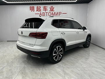 Volkswagen Tharu, 2021г, передний привод, робот