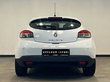 Renault Megane, 2011г, передний привод, автомат