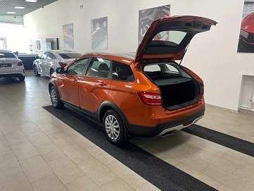 Lada (ВАЗ) , 2021г., передний привод, механика