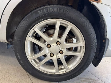 Hyundai Verna, 2006г, передний привод, автомат