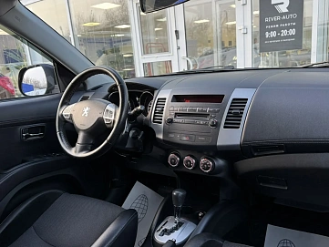 Peugeot 4007, 2011г, полный привод, вариатор