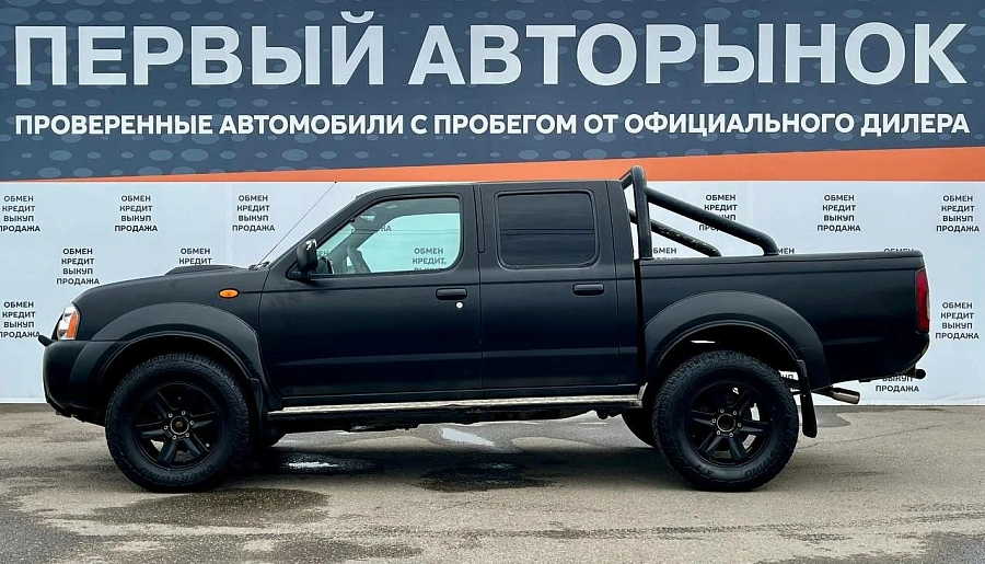 Nissan NP300, 2014г., передний привод, механика