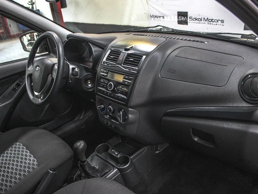 Lada (ВАЗ) Granta, 2023г., передний привод, механика