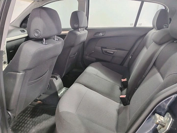 Opel Astra, 2007г, передний привод, механика