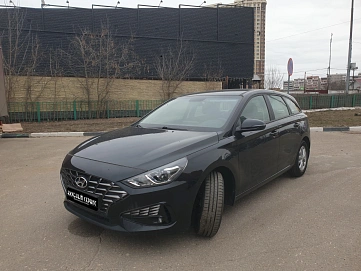 Hyundai i30, 2023г, передний привод, автомат
