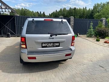 Jeep Grand Cherokee, 2006г, задний привод, автомат