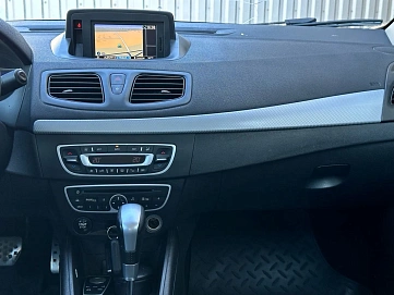 Renault Fluence, 2011г, передний привод, вариатор