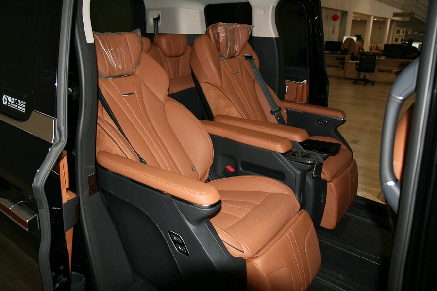 Hongqi HQ9, 2025г., передний привод, автомат