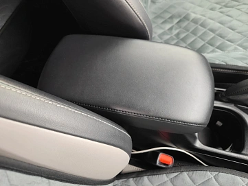 Toyota RAV4, 2016г, полный привод, автомат