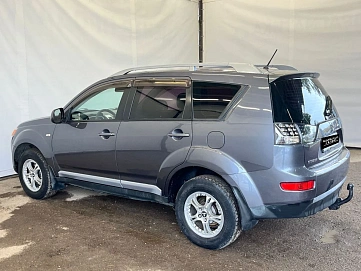 Mitsubishi Outlander, 2007г, полный привод, механика