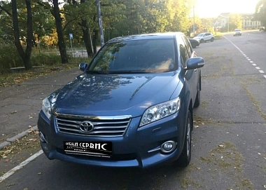 Toyota RAV4, 2012г, полный привод, вариатор