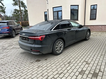 Audi A6, 2020г, передний привод, робот