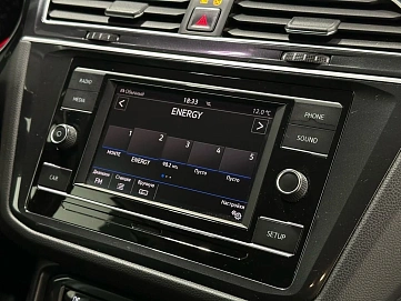 Volkswagen Tiguan, 2017г, полный привод, робот