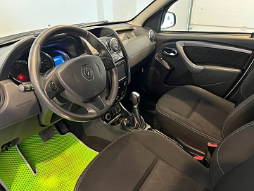 Renault Duster, 2018г, передний привод, автомат