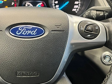 Ford Kuga, 2015г, передний привод, механика