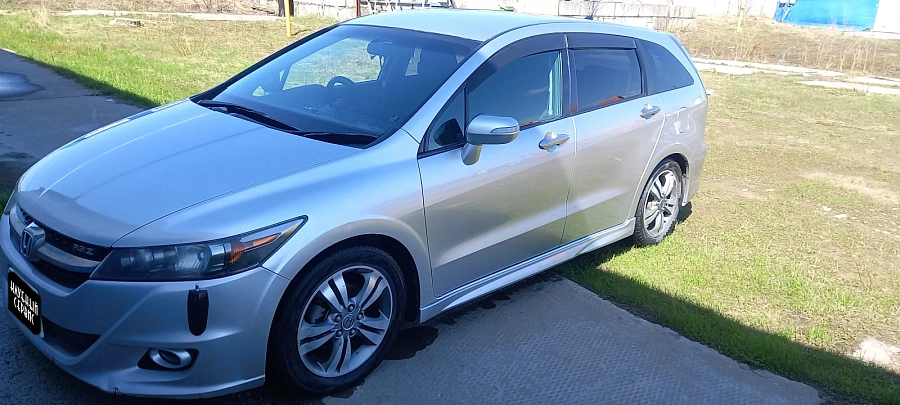 Honda Stream, 2009г., передний привод, автомат