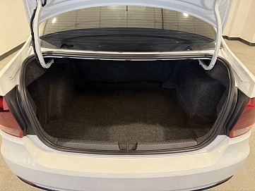 Volkswagen Polo, 2020г, передний привод, автомат