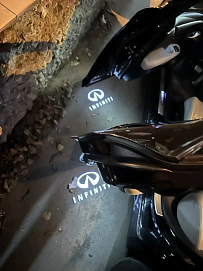 Infiniti Q70, 2015г, полный привод, автомат