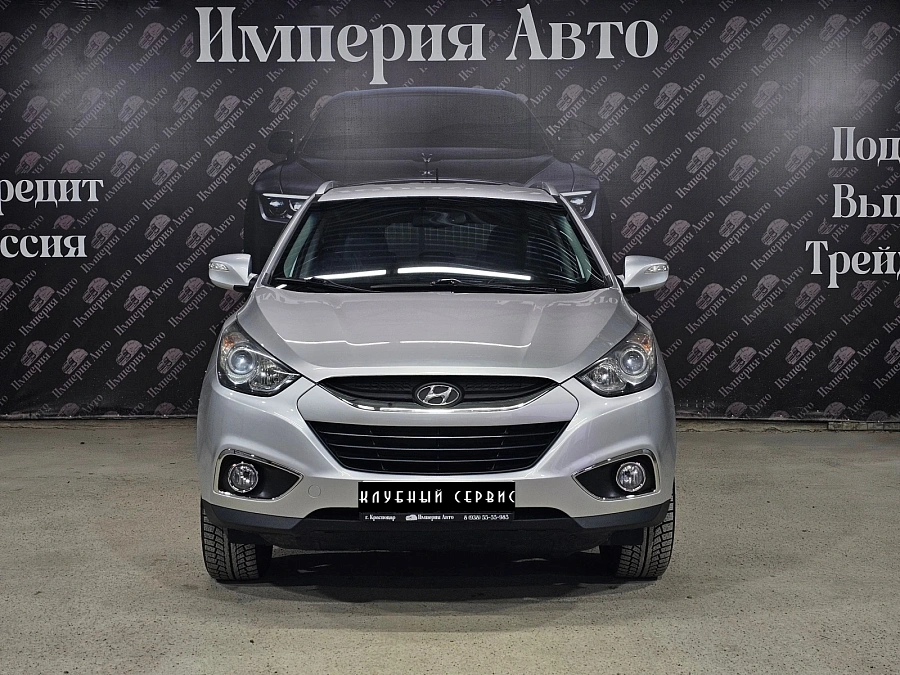 Hyundai ix35, 2012г., передний привод, автомат