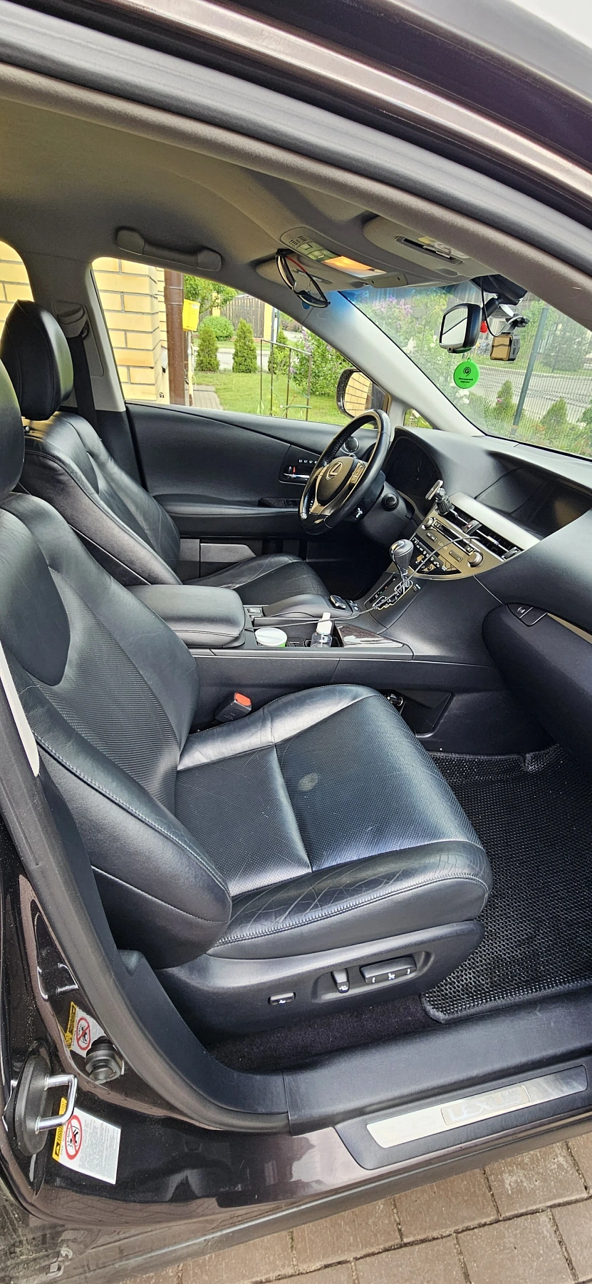 Lexus RX, 2015г., передний привод, автомат