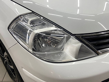Nissan Tiida, 2013г, передний привод, механика
