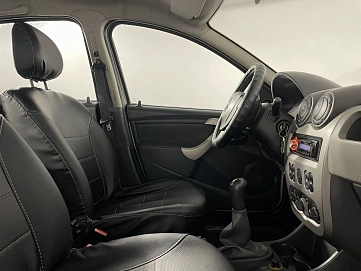 Renault Sandero, 2011г, передний привод, механика