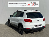 Volkswagen Tiguan, 2014г., передний привод, робот