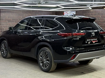 Toyota Highlander, 2026г, полный привод, автомат