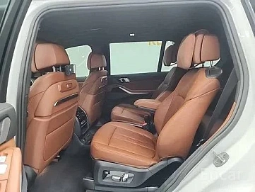 BMW X7, 2023г, полный привод, автомат