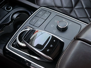 Mercedes-Benz GLS, 2016г, полный привод, автомат