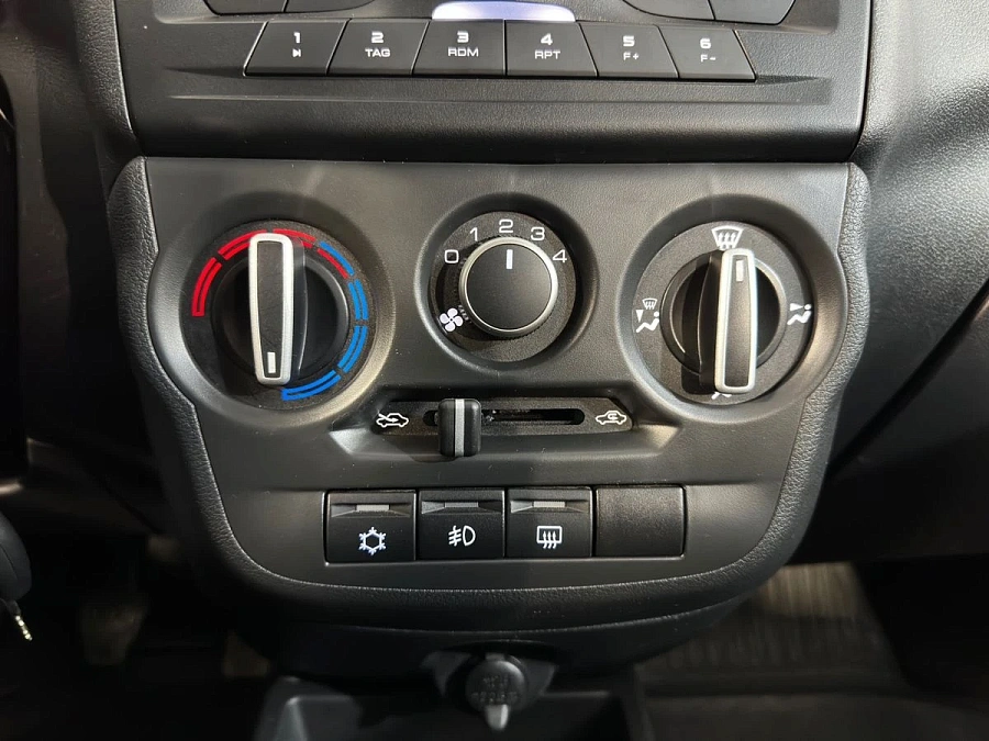 Lada (ВАЗ) Granta, 2023г., передний привод, механика