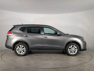 Nissan X-Trail, 2016г, передний привод, вариатор