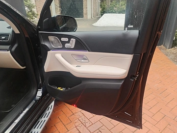 Mercedes-Benz GLE, 2021г, полный привод, автомат