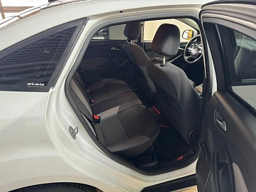 Ford Focus, 2013г, передний привод, робот