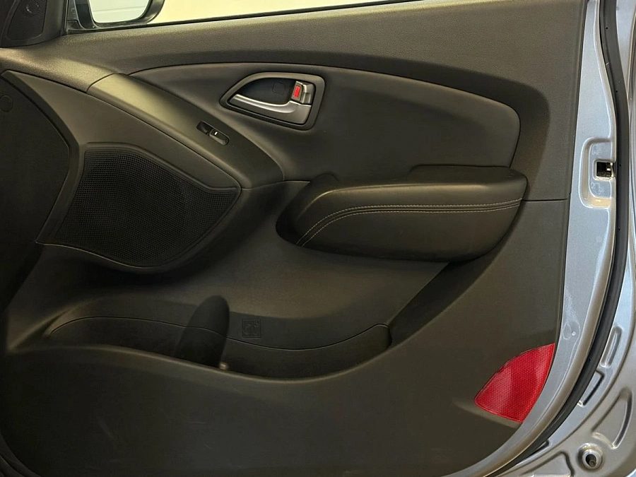 Hyundai ix35, 2014г., передний привод, автомат