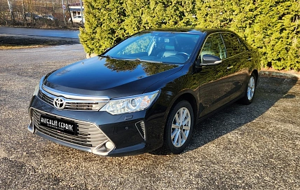 Toyota Camry, 2015г, передний привод, автомат