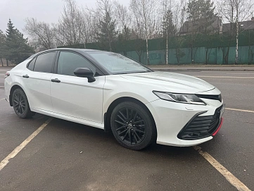Toyota Camry, 2022г, передний привод, автомат