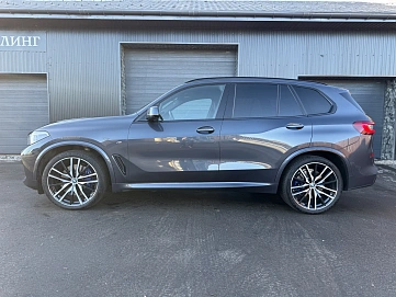 BMW X5, 2019г, полный привод, автомат
