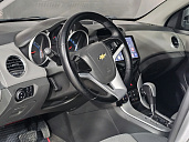 Chevrolet Cruze, 2010г., передний привод, автомат