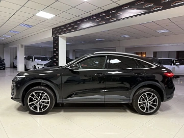 Audi Q5 Sportback, 2025г, полный привод, робот